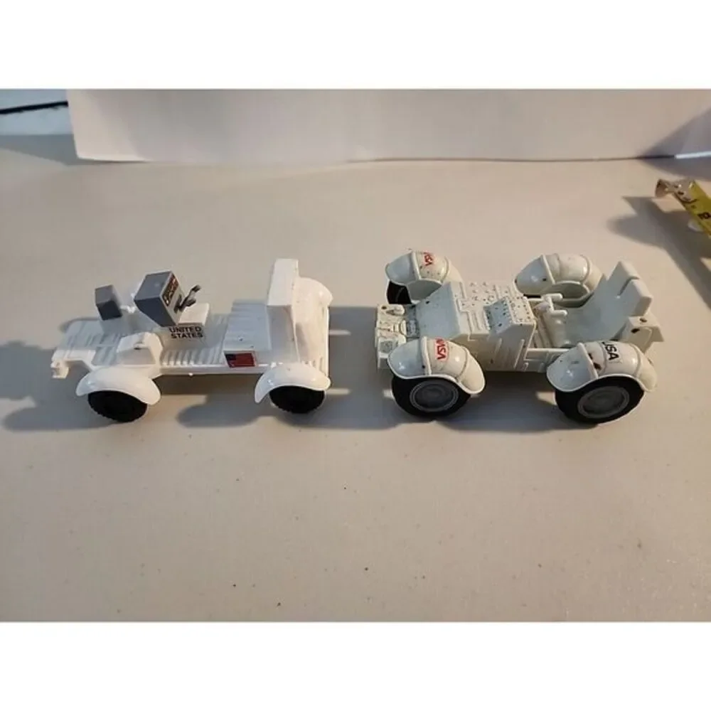 Lot Of 2 - Toy‎ Set Lunar Rovers NASA